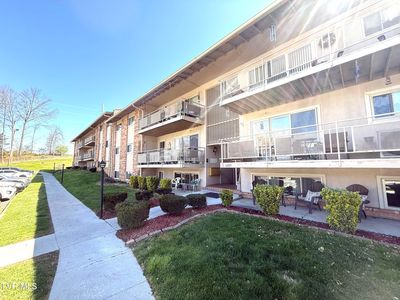 1225 Carriage Cir #203