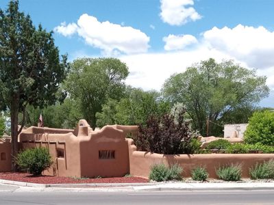 514 Paseo Del Pueblo Norte