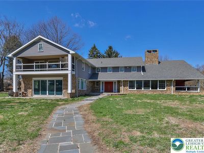 380 S Cedar Crest Blvd