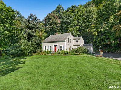 Property at 9 Teachers Ridge Road, Sandy Hook, CT