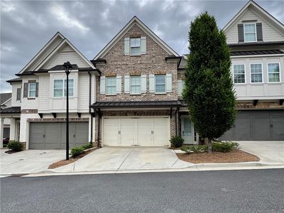 529 Springer Bnd NW
