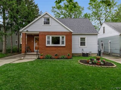 Property at 86 School St, Kenmore, NY
