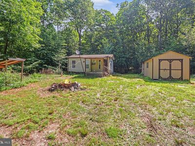 739 Bucks Church Rd
