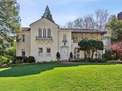 41 Palisades Rd NE
