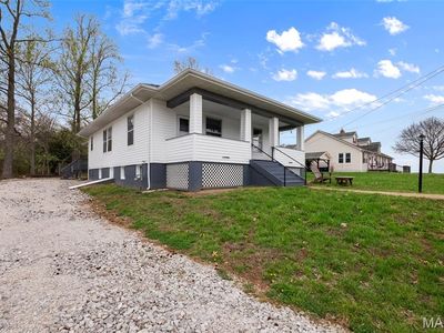 139 Nassau St