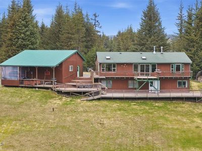 1535 Lincoln Dr