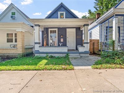 1804 E Spring Street
