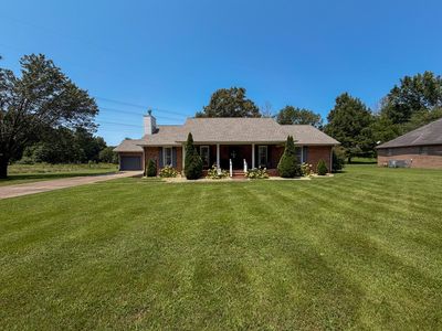 315 Palisades Cir