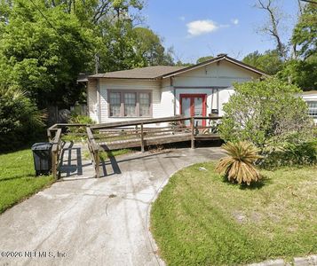 3535 COLLEGE Place
