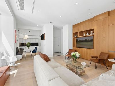 55 Wall St Unit Penthouse 905