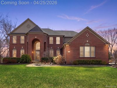 3235 Woodview Cir
