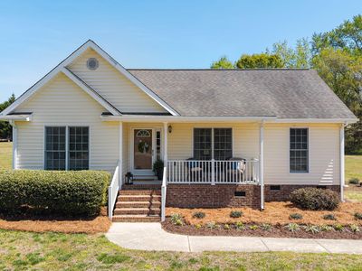 65 Candlewood Dr
