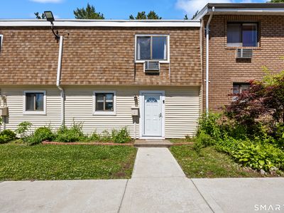 7 Sutton Place #7