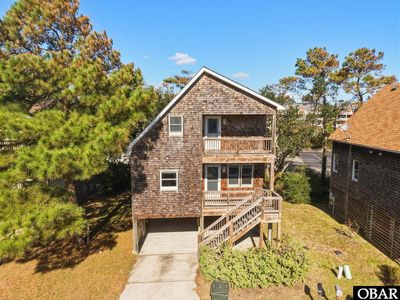 103 Collins Ct