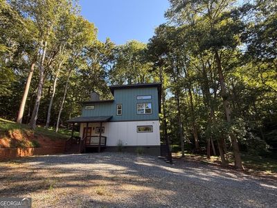 55 Elmwood Cir