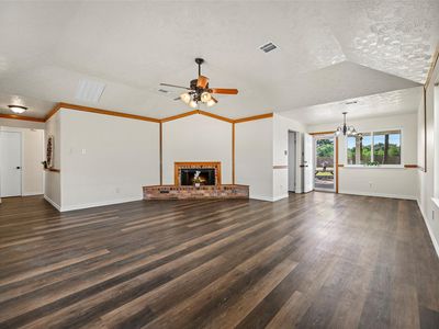 4119 Bridgeland Ln
