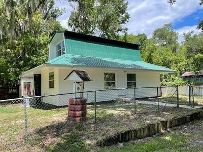 2584 County Road 401a