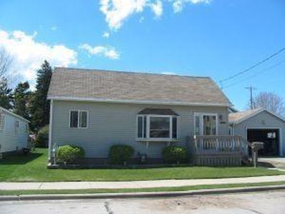 Property at 1212 Hawthorne STREET, Two Rivers, WI