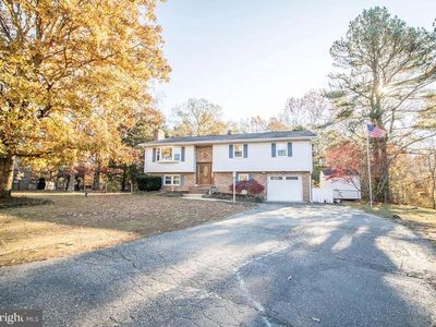 22386 Laceys Ln