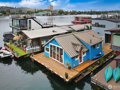 3146 Portage Bay Place E #B