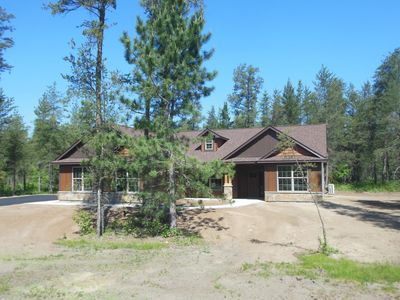 11793 Forestview Dr