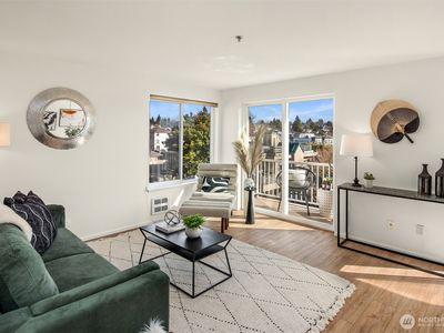 3648 Whitman Avenue N UNIT C300