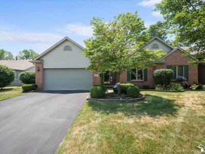 Property at 6646 Greenbriar Ln, Temperance, MI