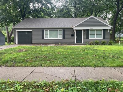 Property at 2519 W 79th St, Prairie Village, KS