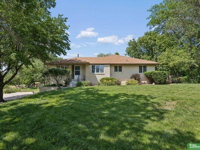 22510 Fairview Rd