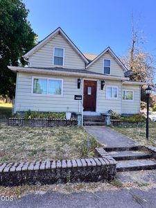 9535 N Charleston Ave