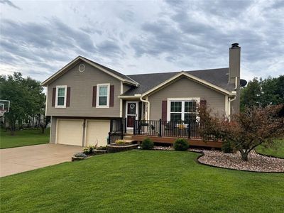 128 SW Tess Ct
