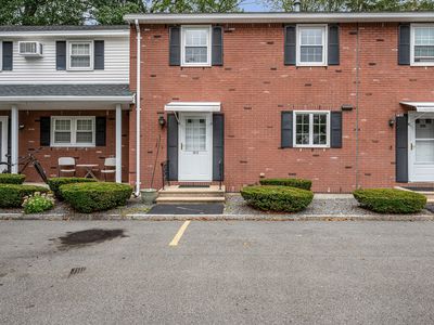 25 Oak St APT D