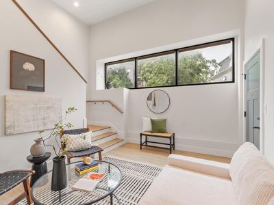 1246 Broadway APT 2