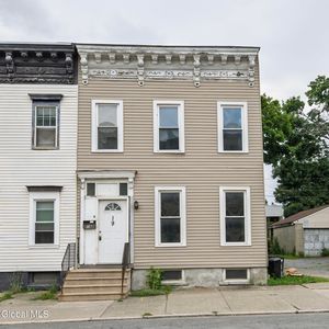 19 N Lake Avenue