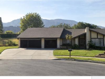 2072 Carmel Cir