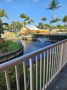 1450 SE 3rd Ave APT 208