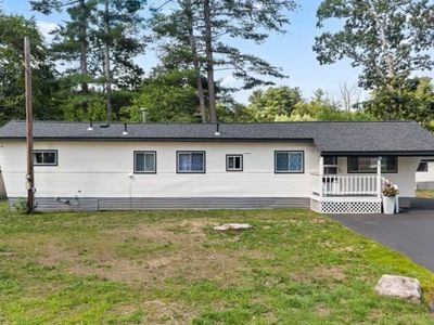 9 Humes St