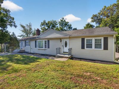 7 Madeline Rd