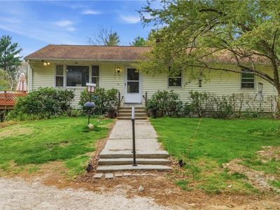 90 Pulaski Rd