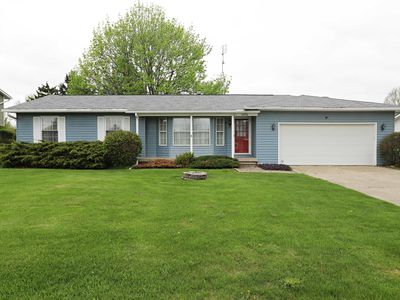 6096 King Arthur Dr