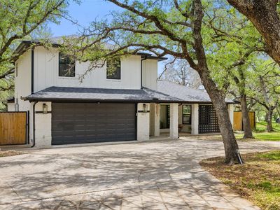 607 Liveoak Dr