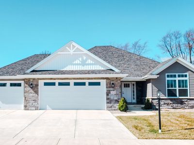 2030 Peace Parkway Ct