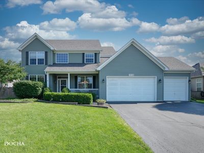 1032 White Plains Ln