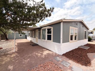 186 E Rolling Hills Dr