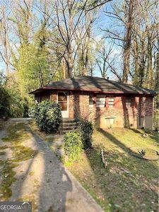 1142 Eastridge Rd SW