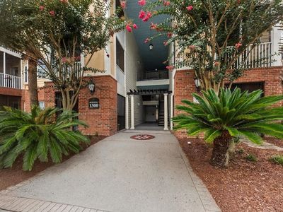 Property at 1301 Basildon Rd, Mount Pleasant, SC