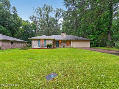 163 Holly Hill Dr