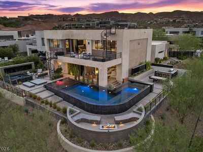 32 Highland Cove Ln