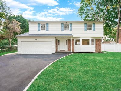 Property at 6 Shire Court, Greenlawn, NY