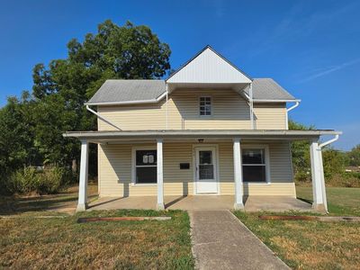 Property at 406 N Garfield Street, Willow Springs, MO